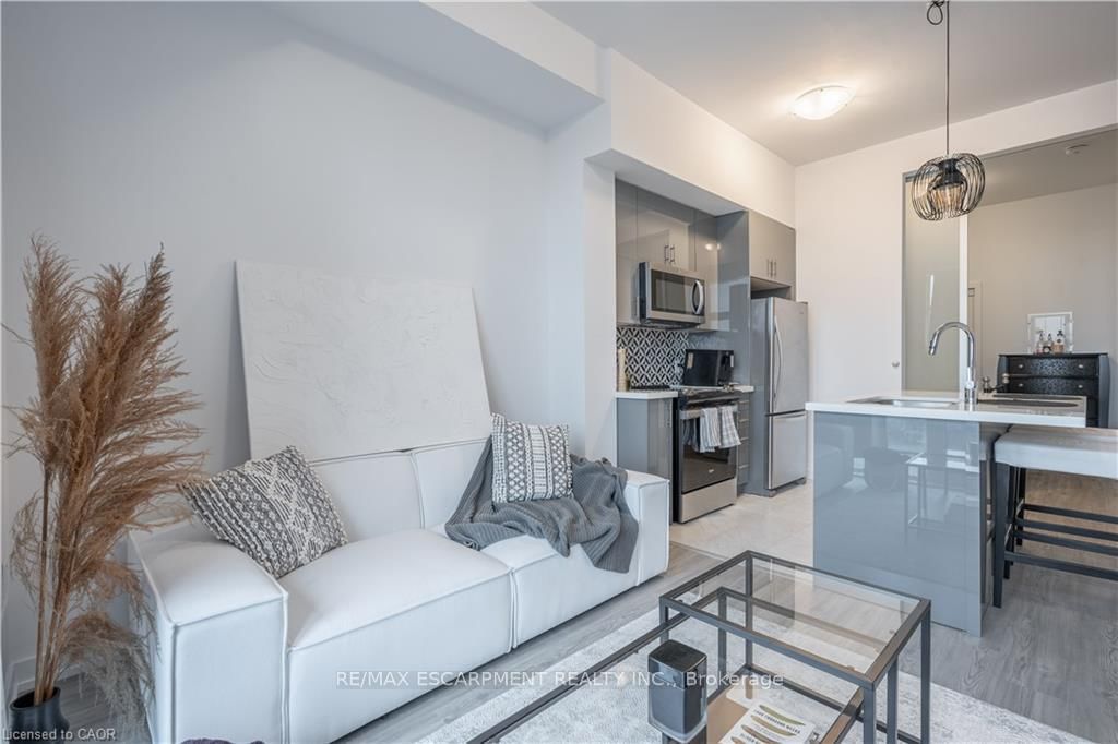 450 Dundas Street E, Unit 419 - Photo 7