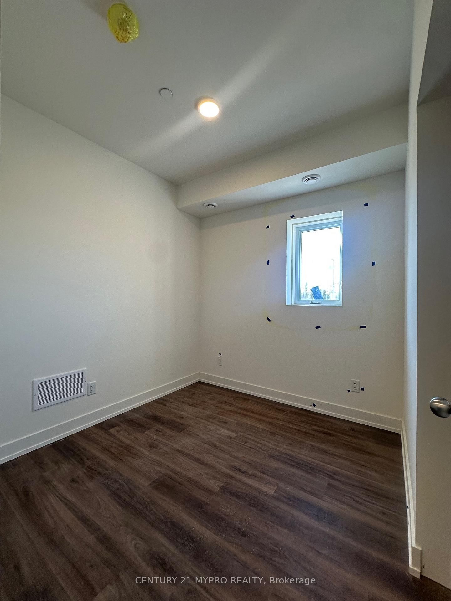 16 Melbourne Avenue, Unit 102A - Photo 12