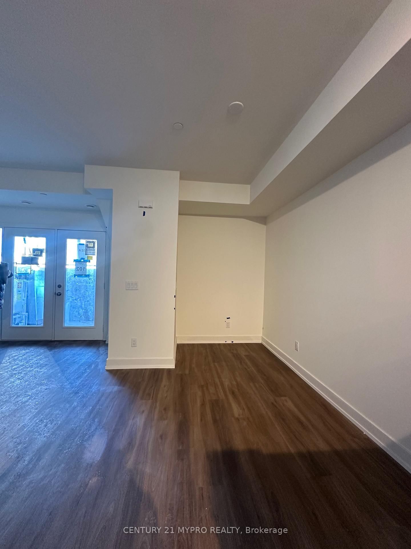 16 Melbourne Avenue, Unit 102A - Photo 4