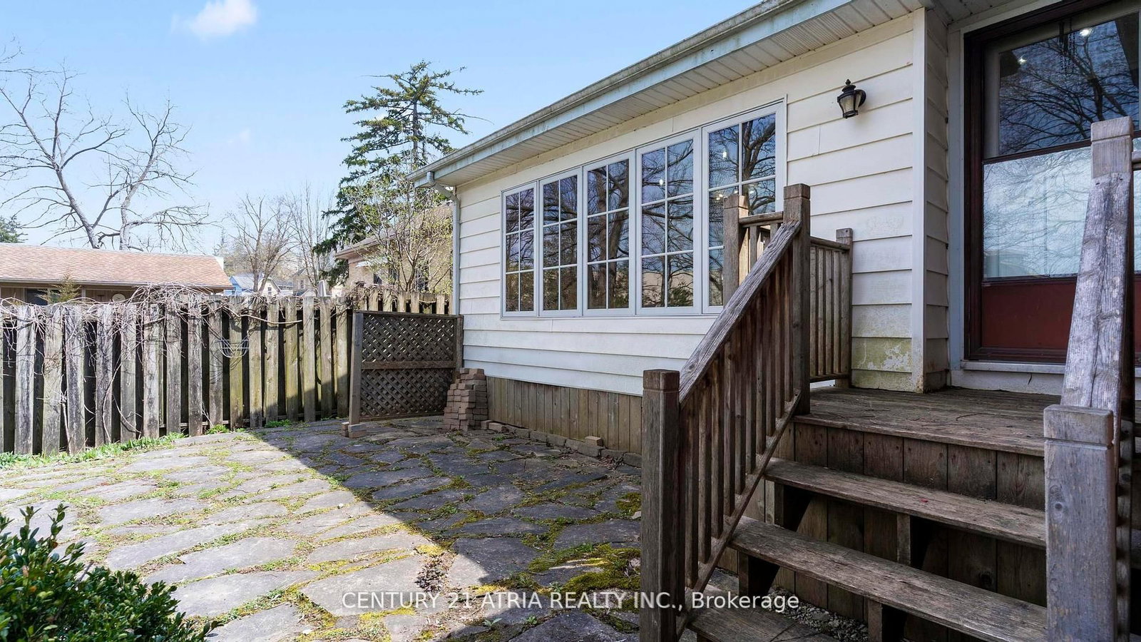 130 S Wellington Street • St. Marys, ON photo 12