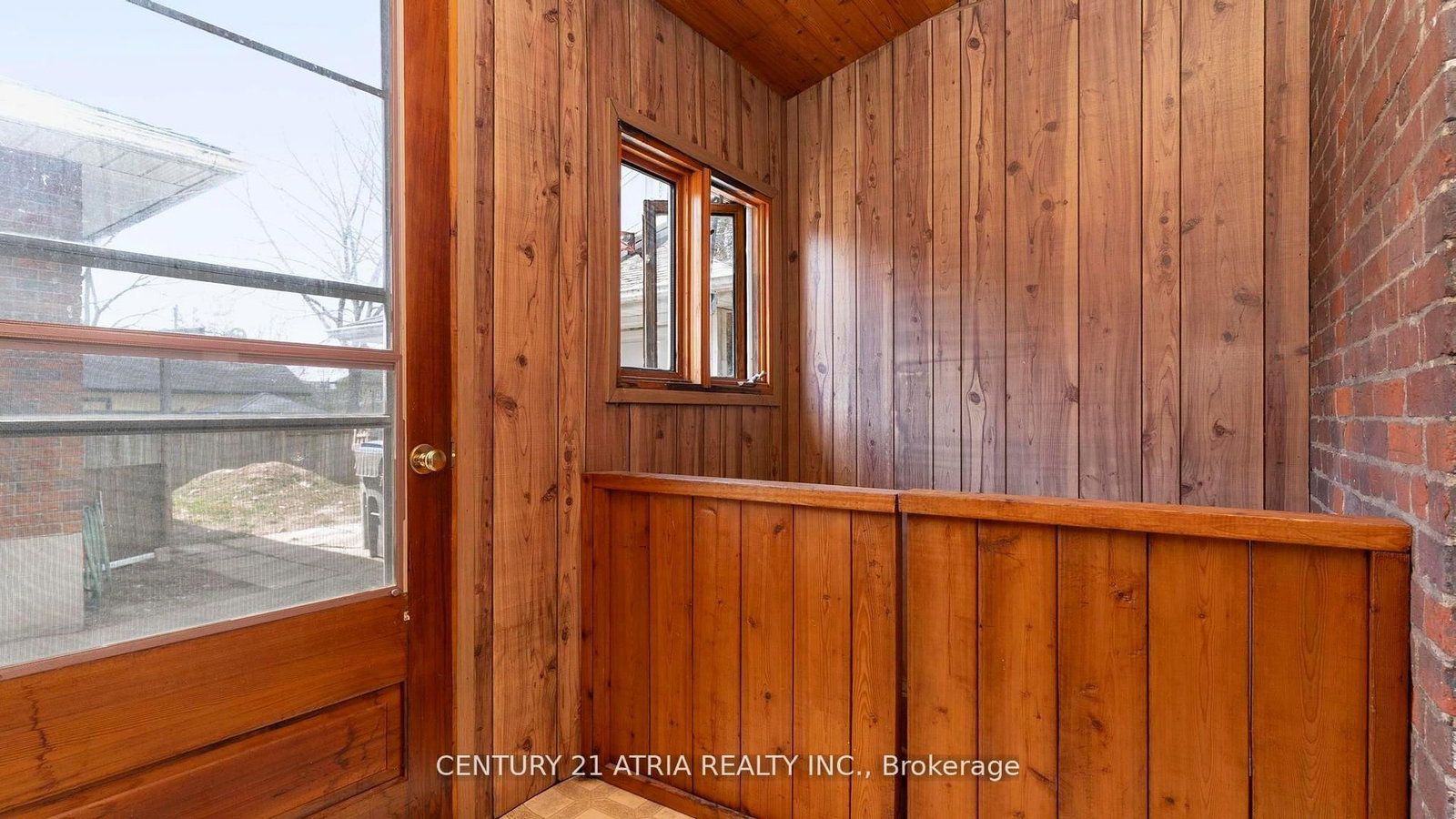 130 S Wellington Street • St. Marys, ON photo 28