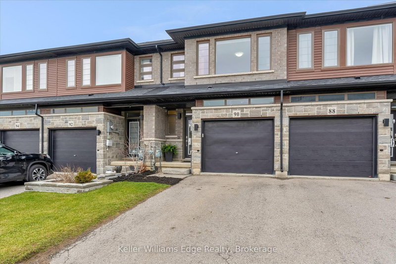 90 Soho St, Hamilton, L8J 0L4 | Image 2