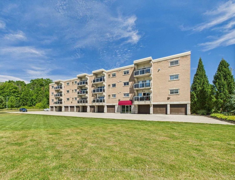 home for sale on 402-125 William Street N