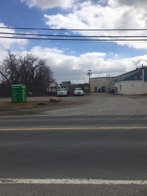 A - 437 Parkhill Rd E, Peterborough, K9L 1C4 | Image 3