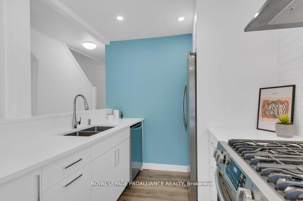 Detached House for sale at 61 Delaney Street, Quinte West, Ontario, K8V 4L7 - Trenton Ward - MLS: X12961274