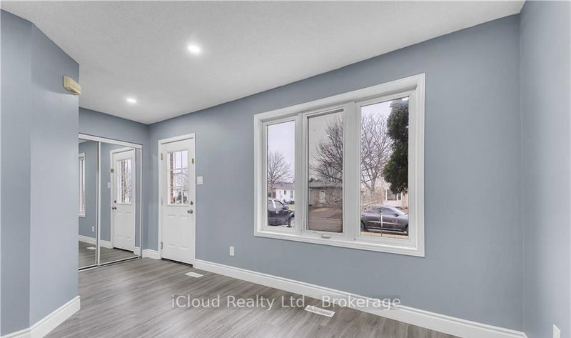 967 Prosperity Crt, London East, N5V 5C7 | Image 2