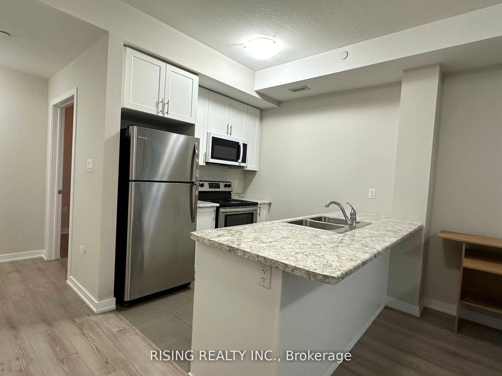 125 Shoreview Place, Unit 212 - Photo 9