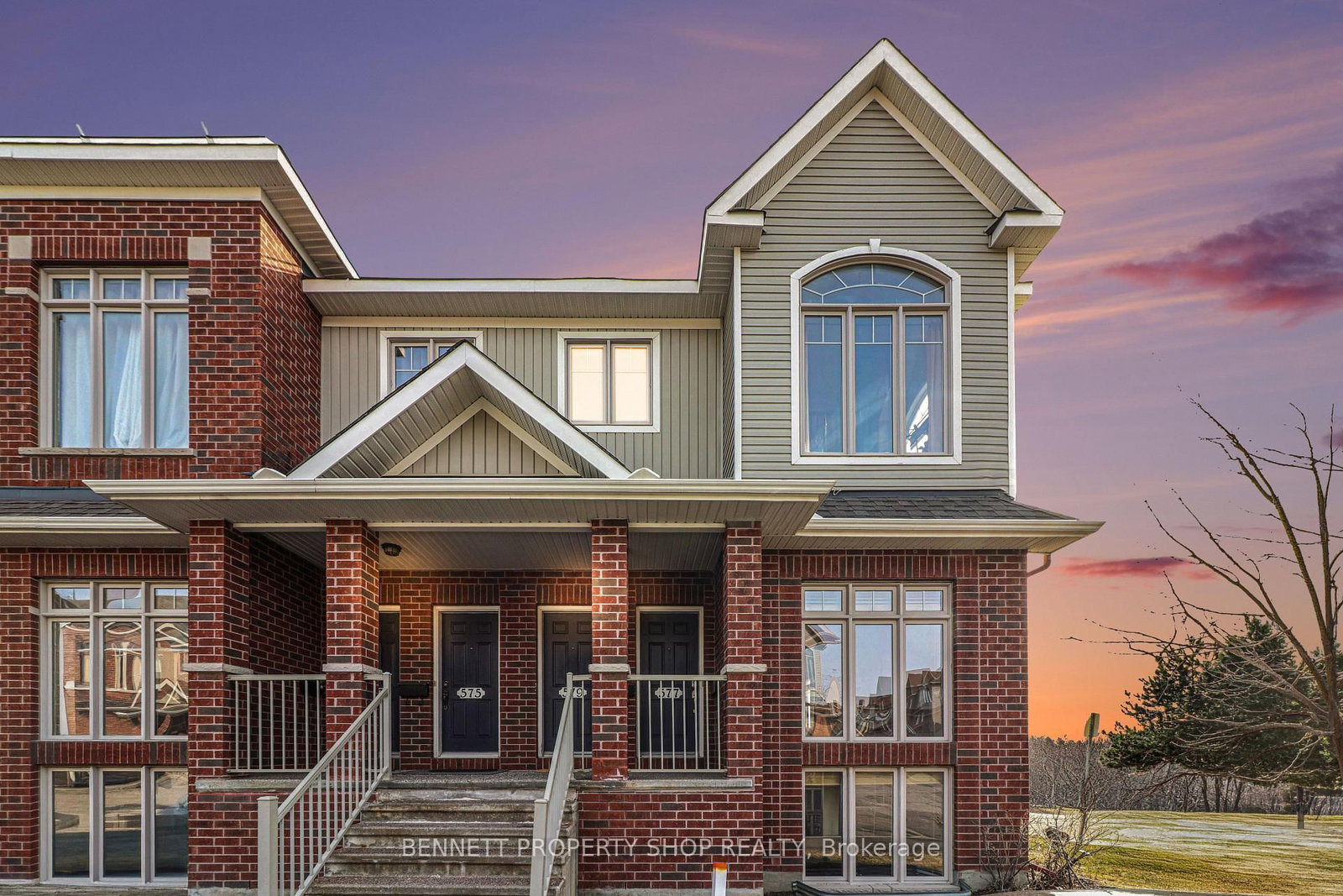 579 Reardon Private, Unit 4 - Photo 23