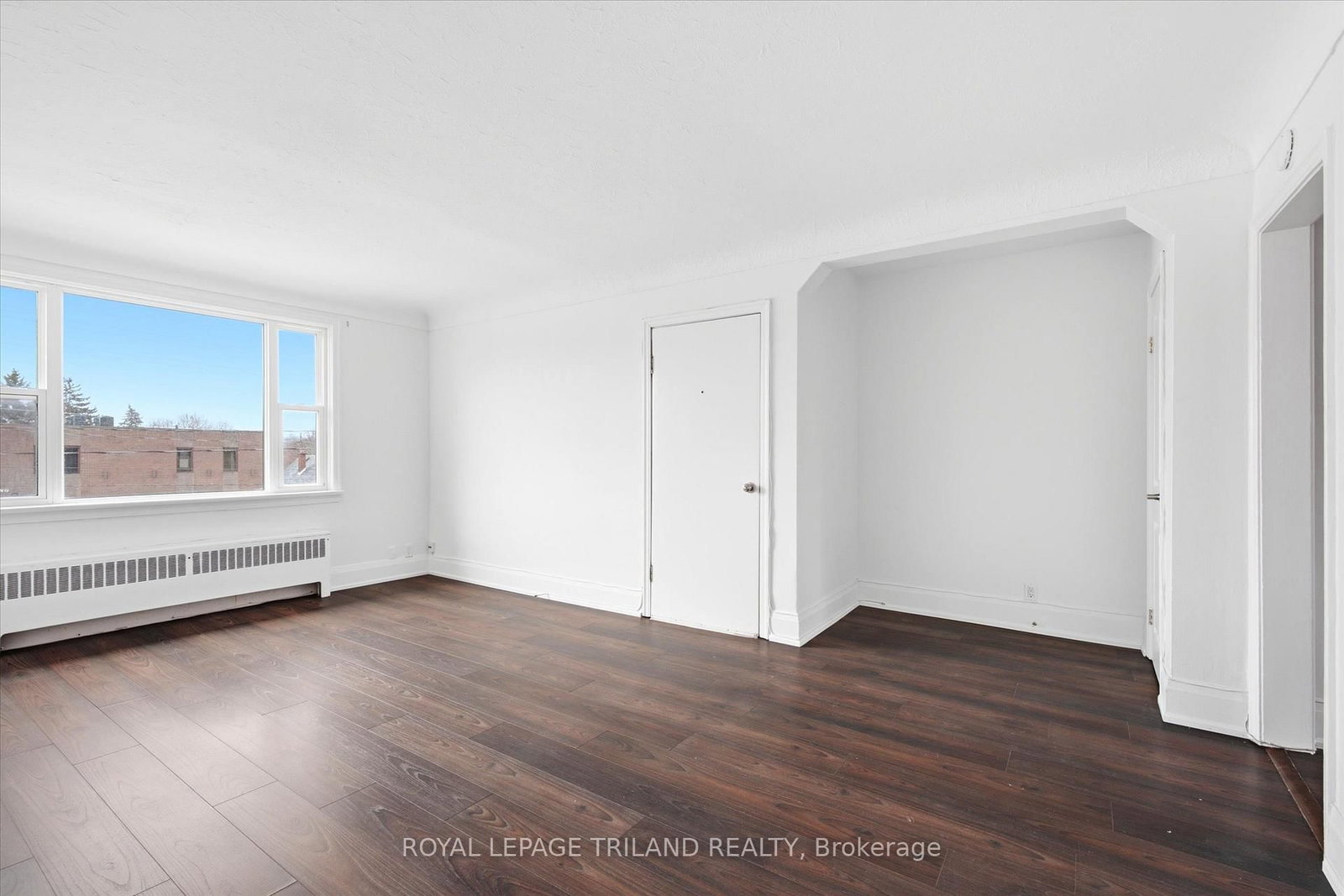 310 Speedvale Avenue E, Unit 6 - Photo 2