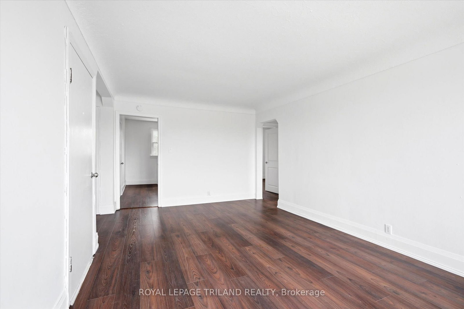 310 Speedvale Avenue E, Unit 6 - Photo 3