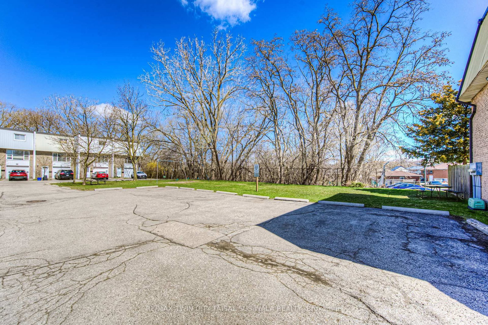 70 Morgan Avenue, Unit 6 - Photo 5