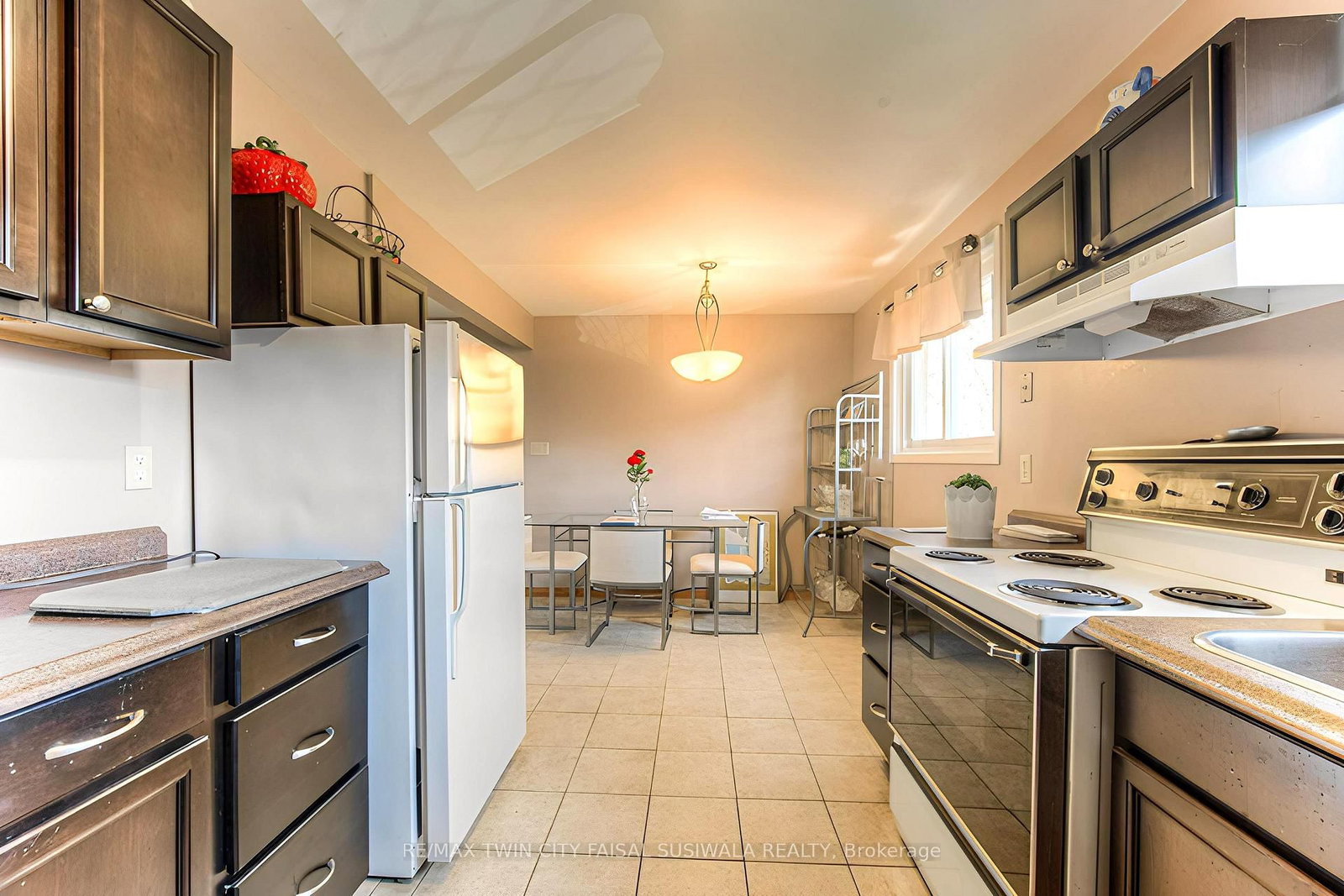 70 Morgan Avenue, Unit 6 - Photo 8