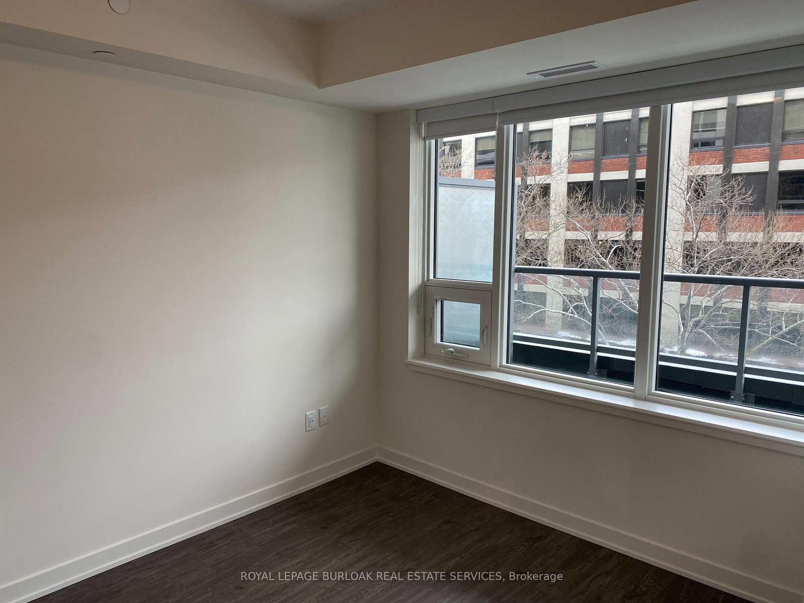 212 King William Street E, Unit 423 - Photo 14