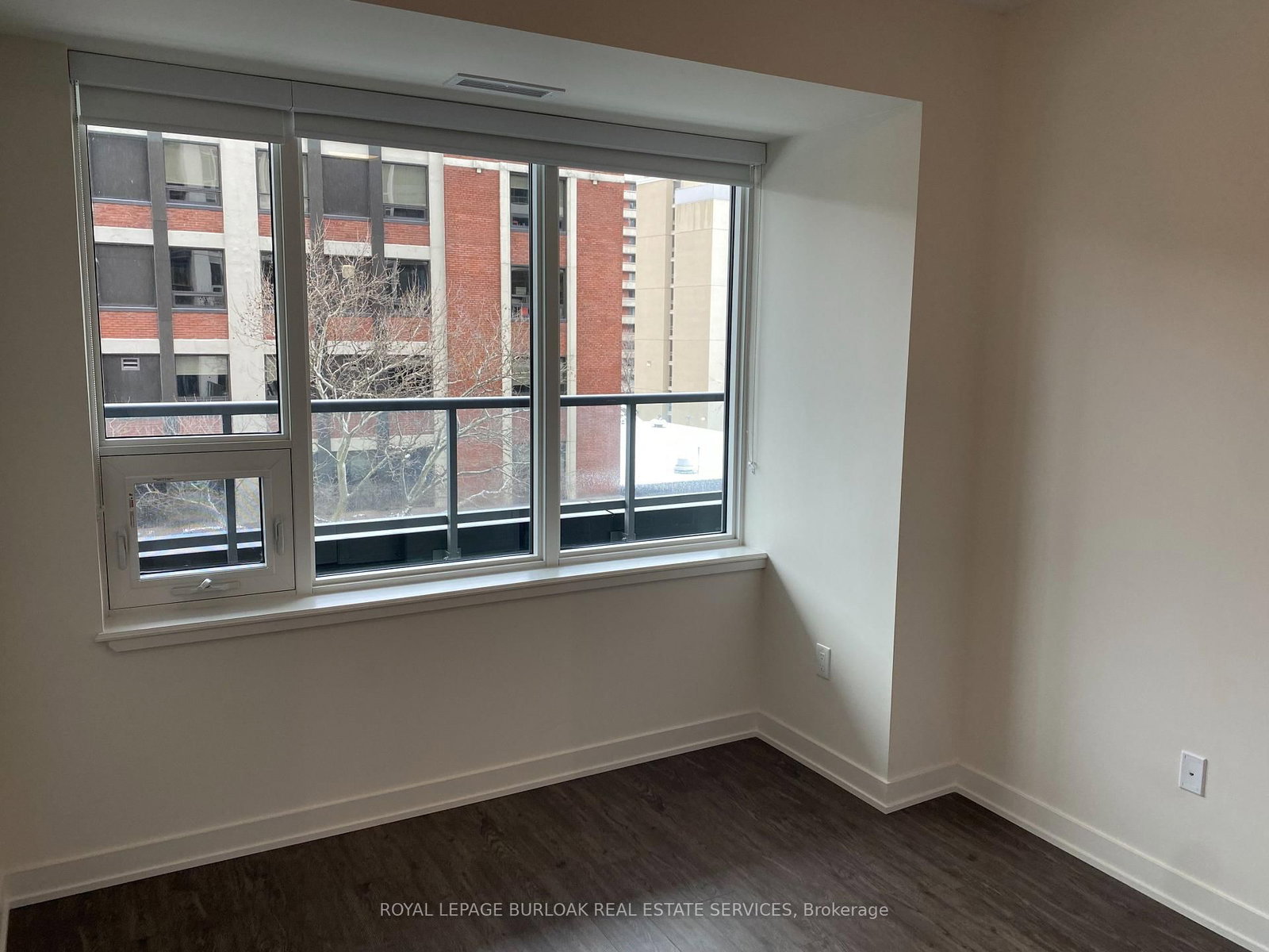 212 King William Street E, Unit 423 - Photo 16
