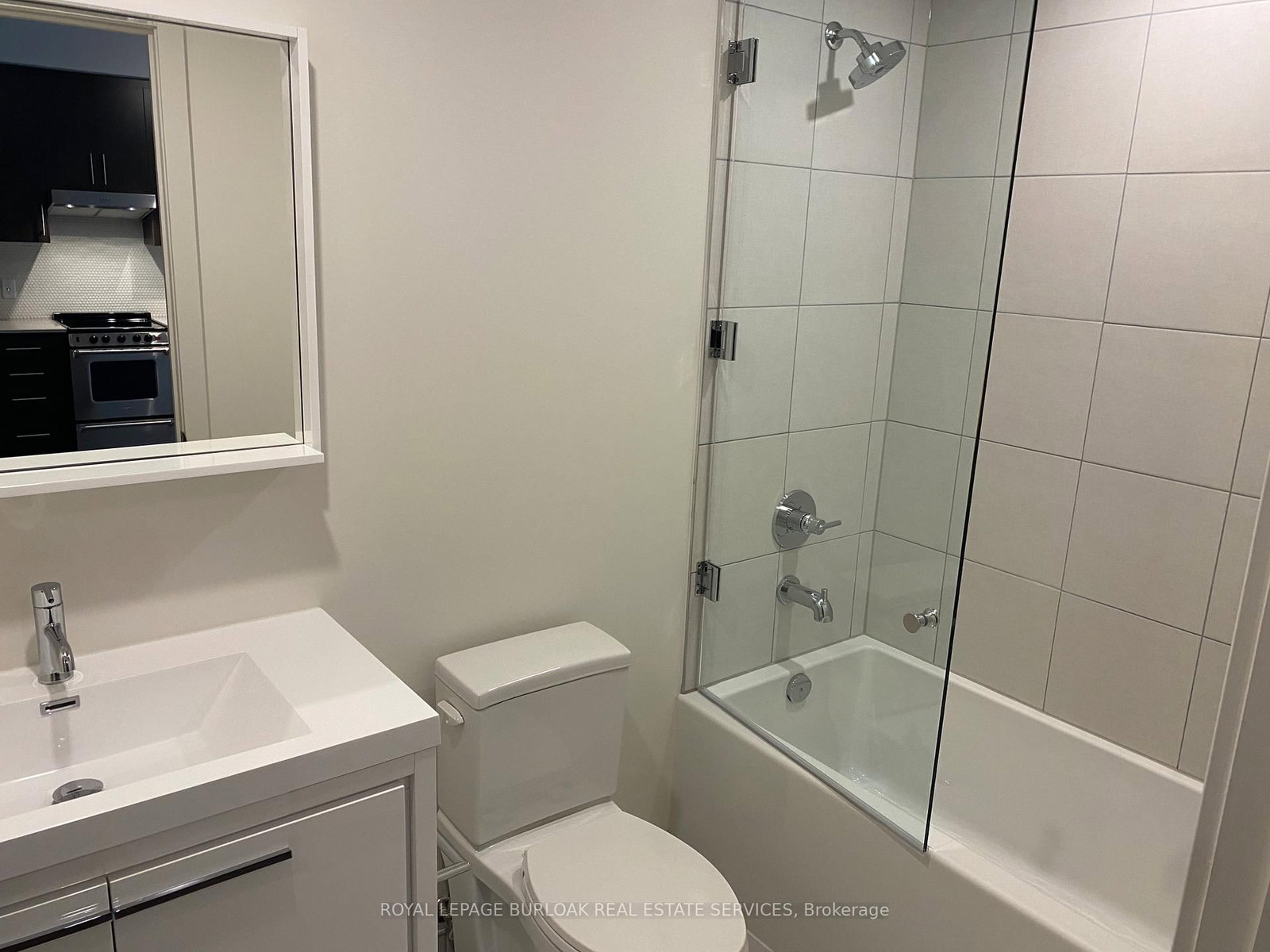 212 King William Street E, Unit 423 - Photo 17