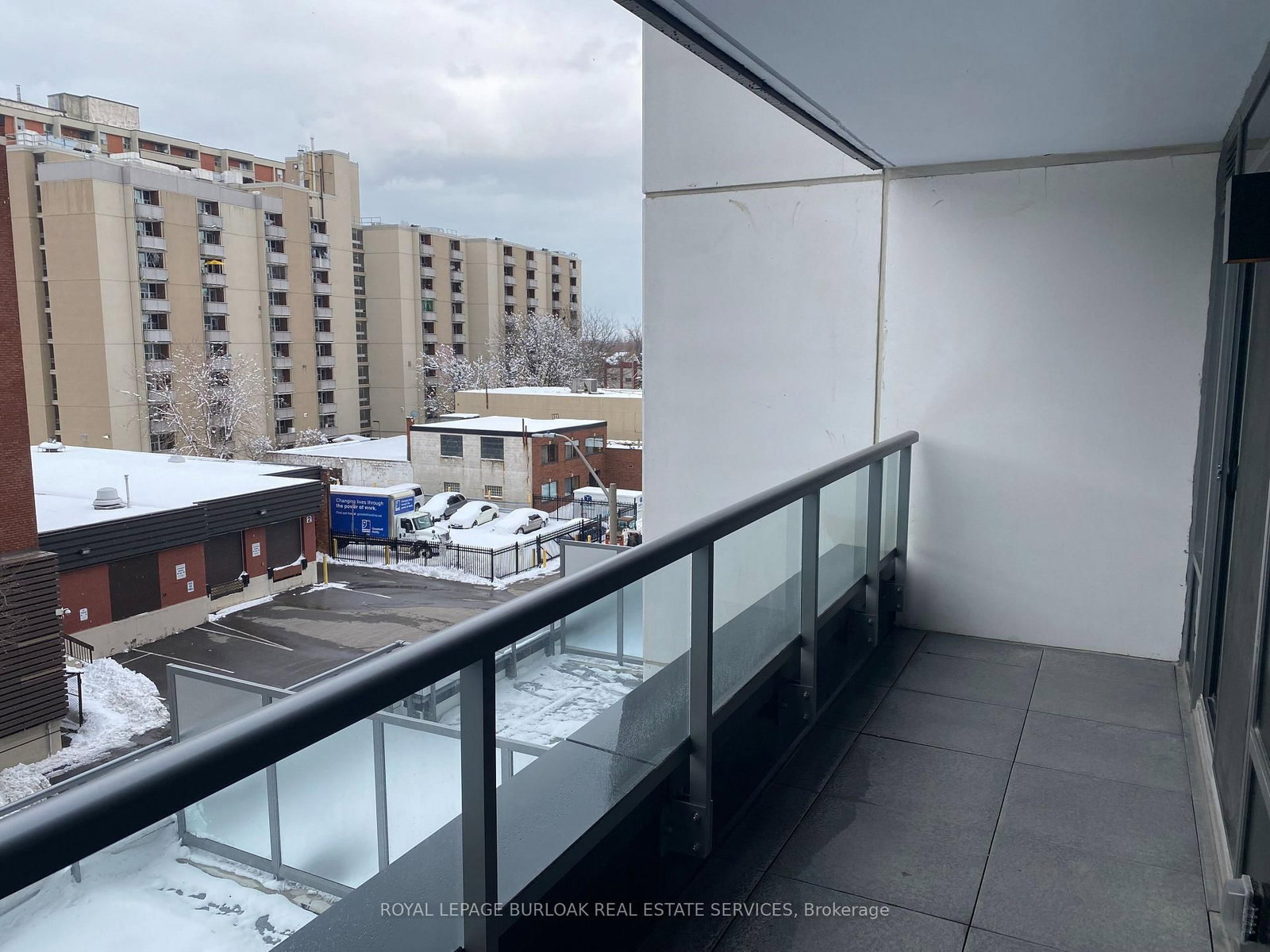 212 King William Street E, Unit 423 - Photo 21