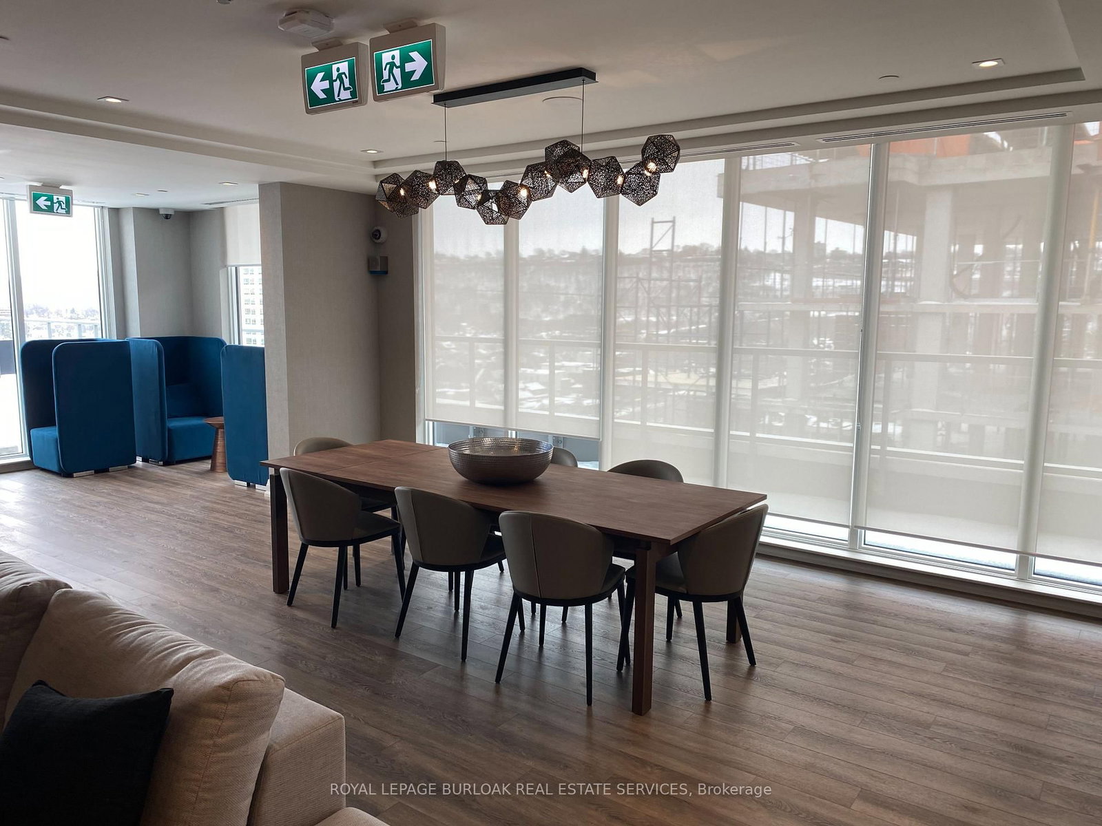 212 King William Street E, Unit 423 - Photo 25