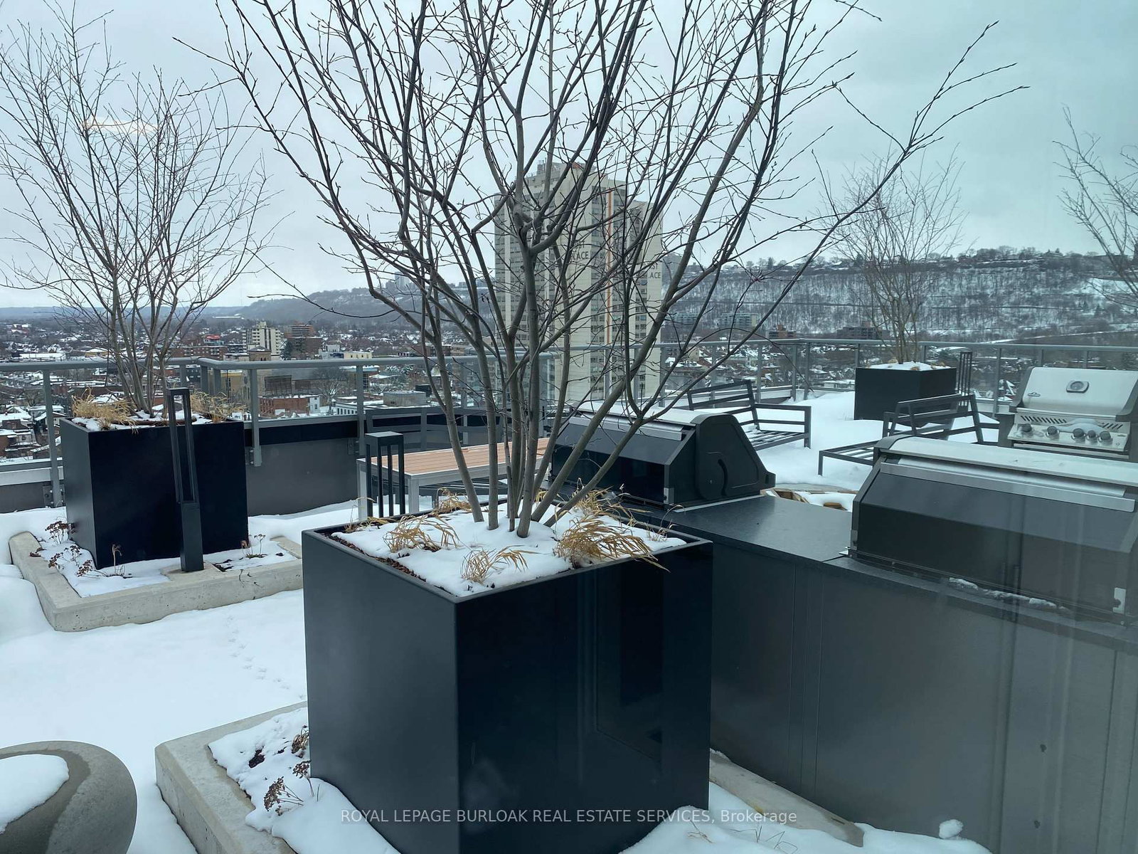 212 King William Street E, Unit 423 - Photo 27