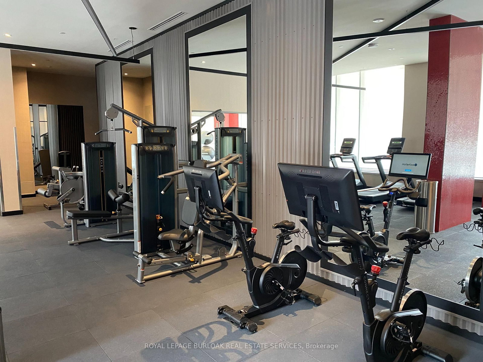 212 King William Street E, Unit 423 - Photo 31