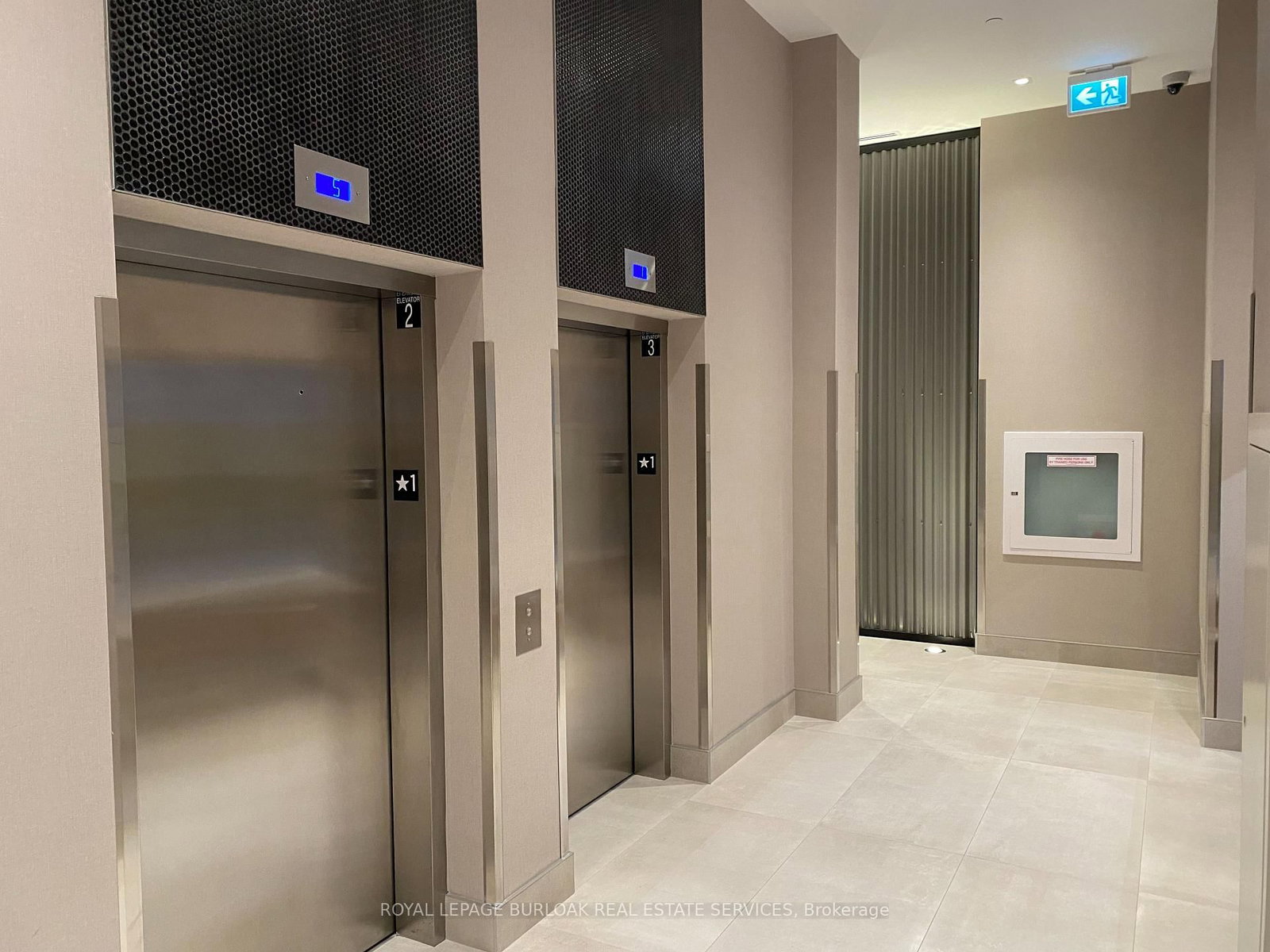 212 King William Street E, Unit 423 - Photo 37