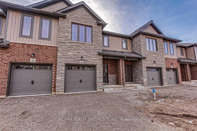 home for lease on 45-77 Diana Avenue