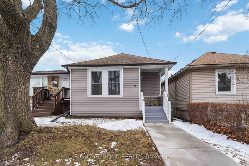 74 Province St N, Hamilton, L8H 4H6 | Image 3