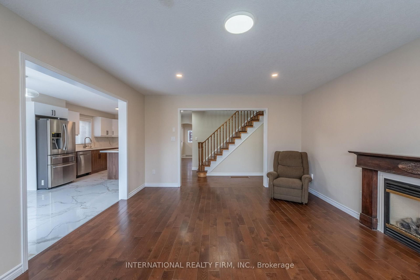 102 Hunter Way - Photo 10