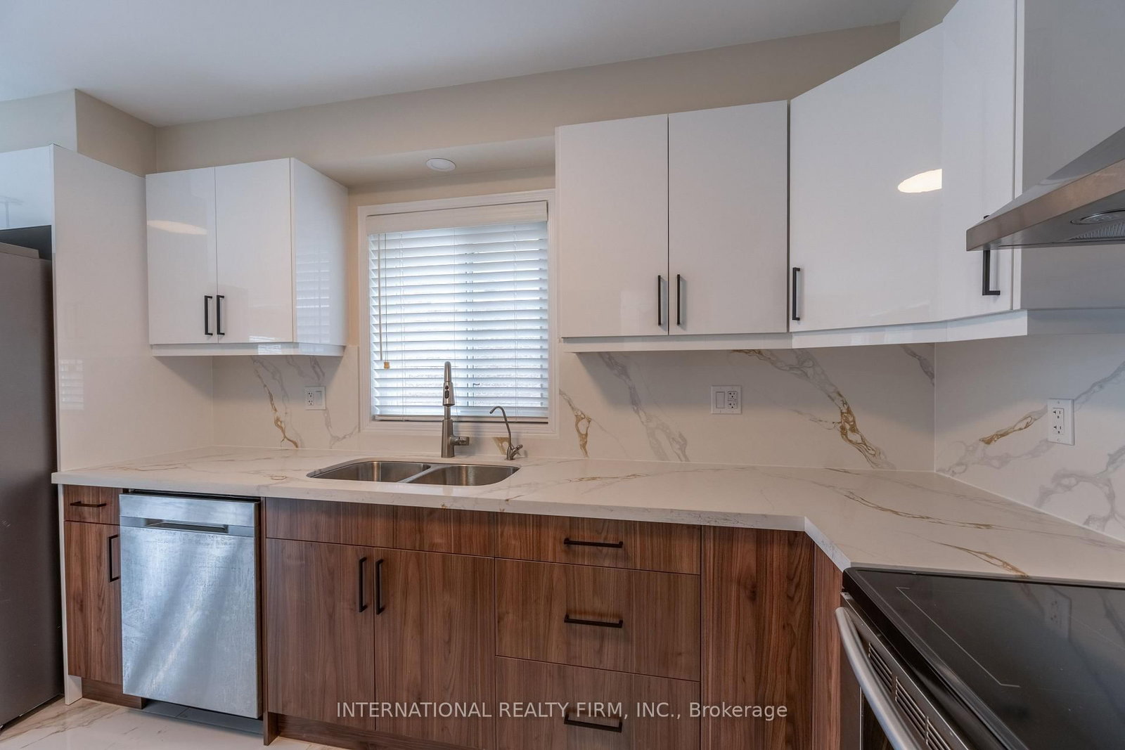 102 Hunter Way - Photo 17