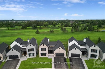 17 TRAILWAY Circ | Ottawa | Image