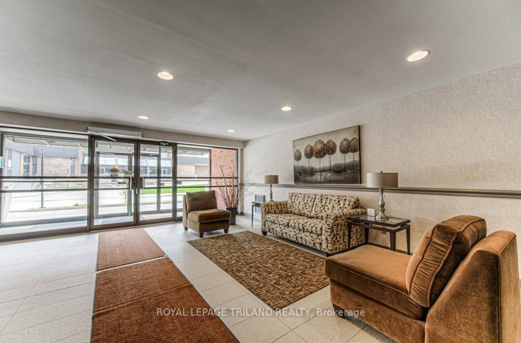 20 Ellen Street, Unit 403 - Photo 10