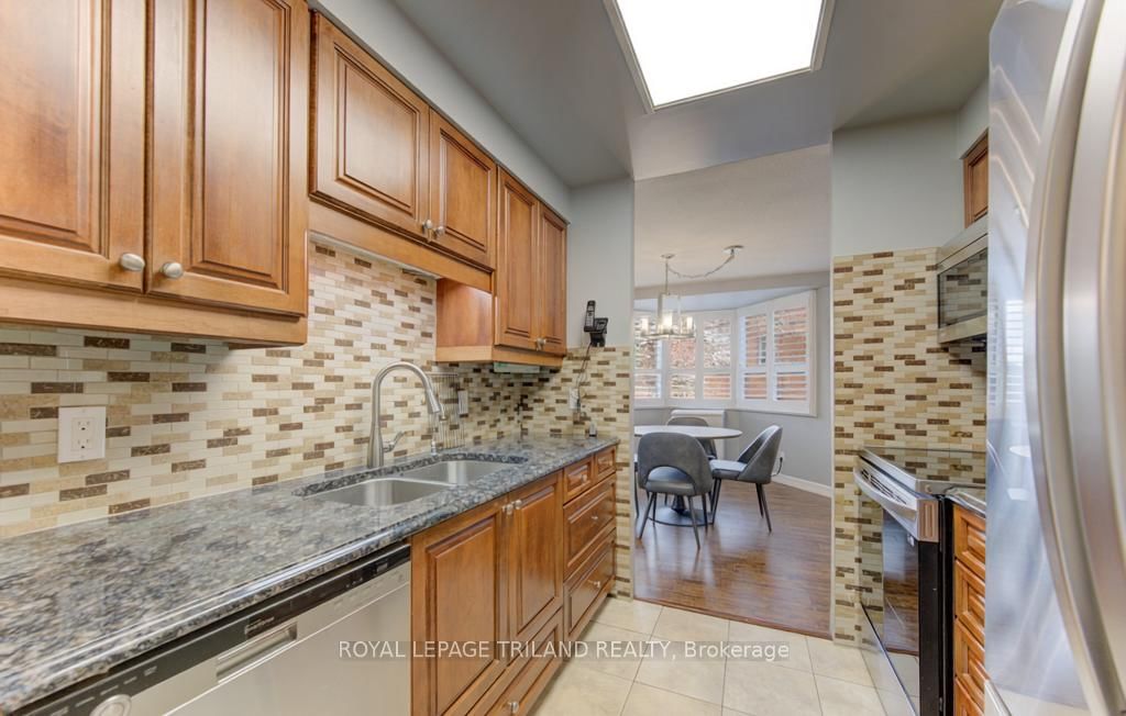 20 Ellen Street, Unit 403 - Photo 16