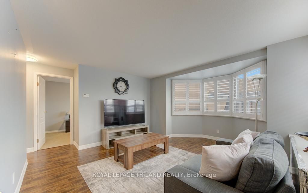 20 Ellen Street, Unit 403 - Photo 24