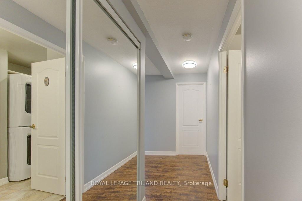 20 Ellen Street, Unit 403 - Photo 8