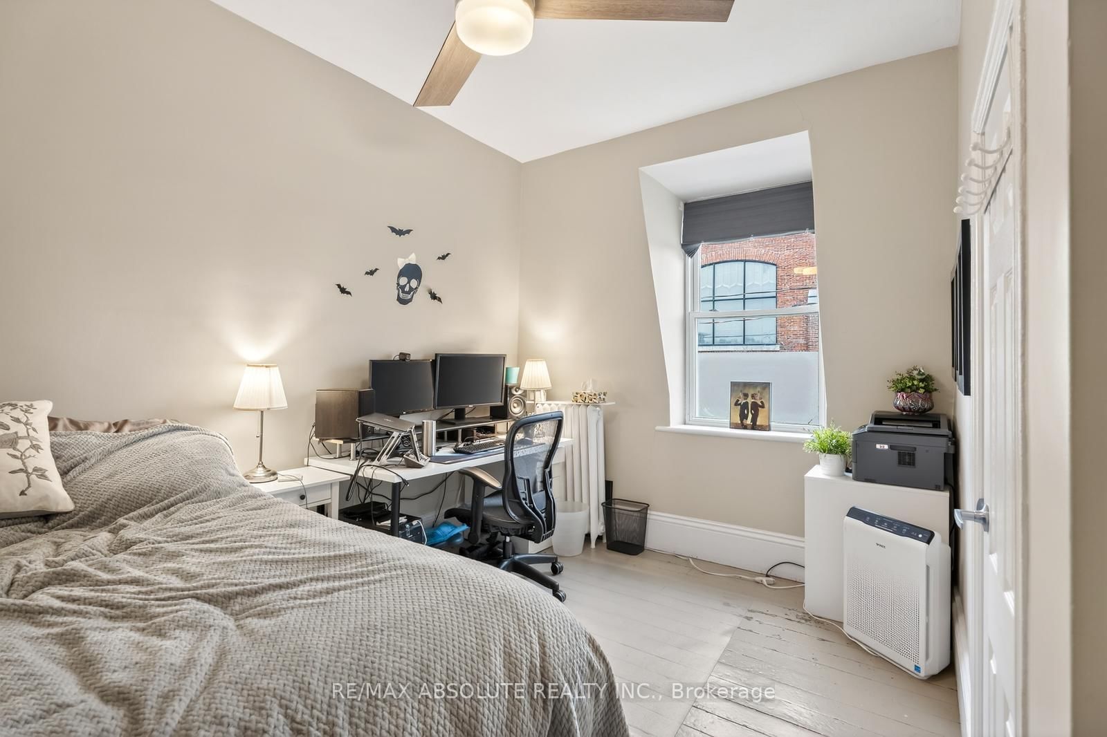 Detached House for sale at 231 Bell Street, Ottawa, Ontario, K1R 7E1 - West Centre Town - MLS: X12962104