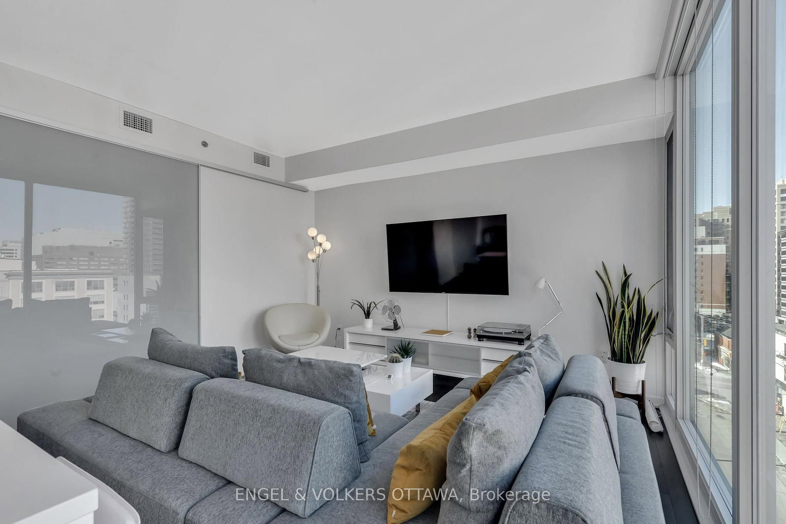 300 LISGAR Street, Unit 701 - Photo 13