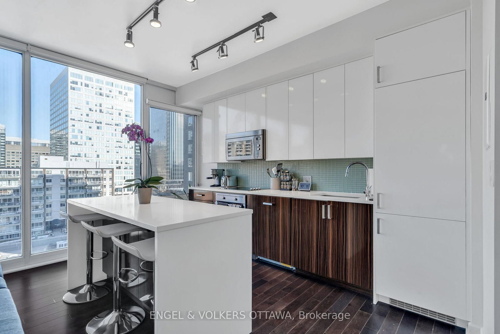 300 LISGAR Street, Unit 701 - Photo 15