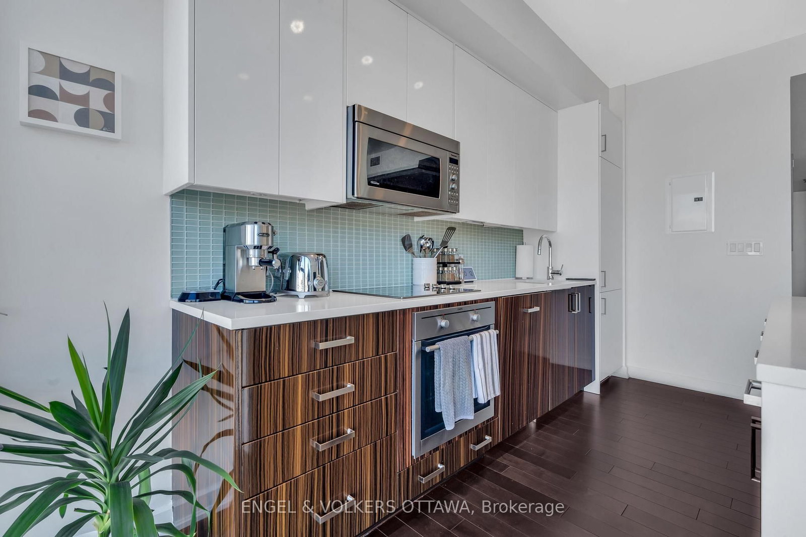 300 LISGAR Street, Unit 701 - Photo 17