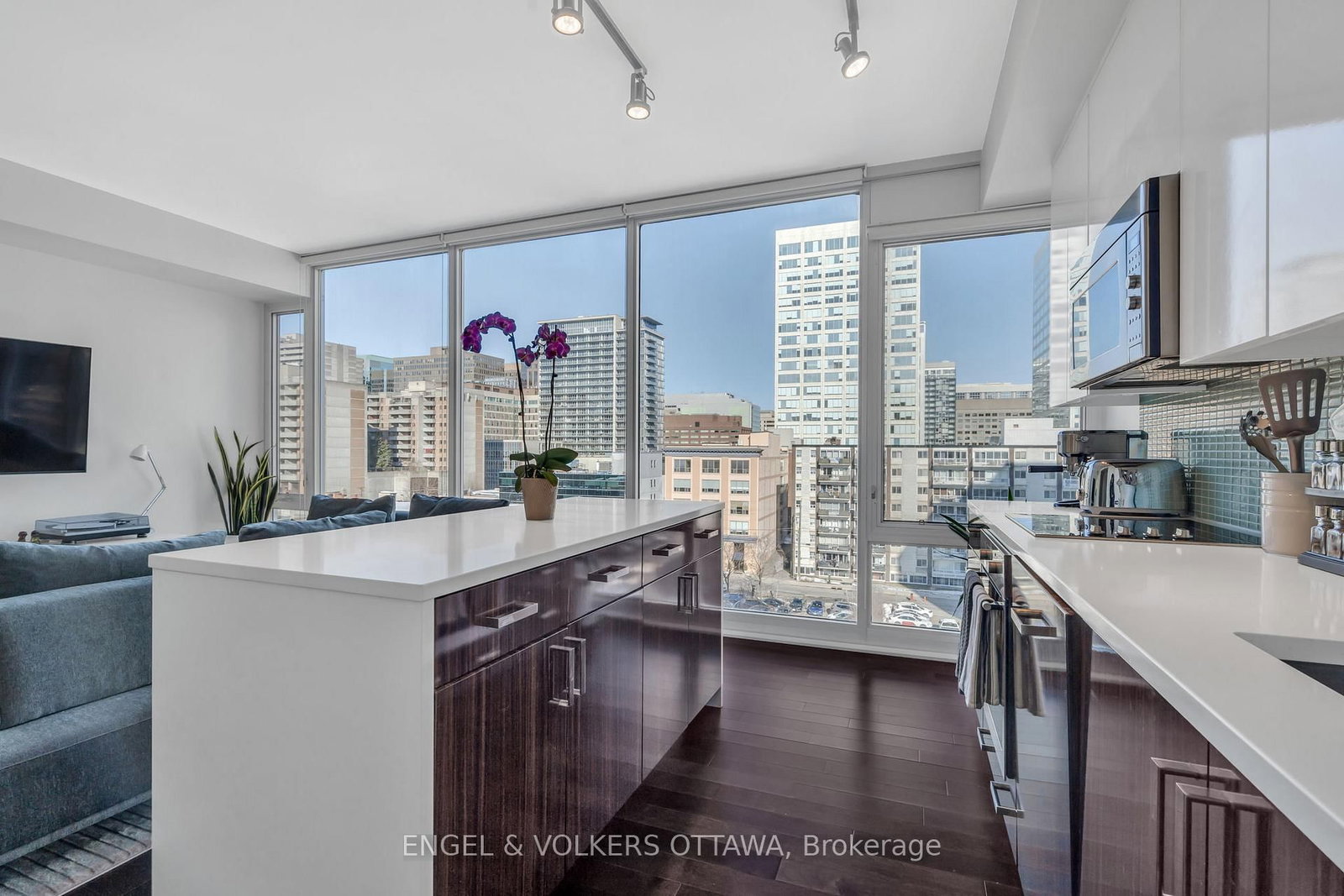 300 LISGAR Street, Unit 701 - Photo 18