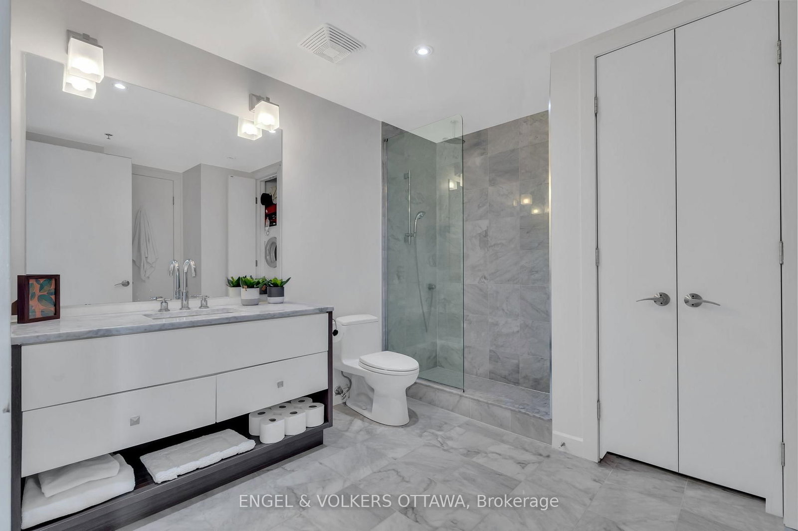 300 LISGAR Street, Unit 701 - Photo 23