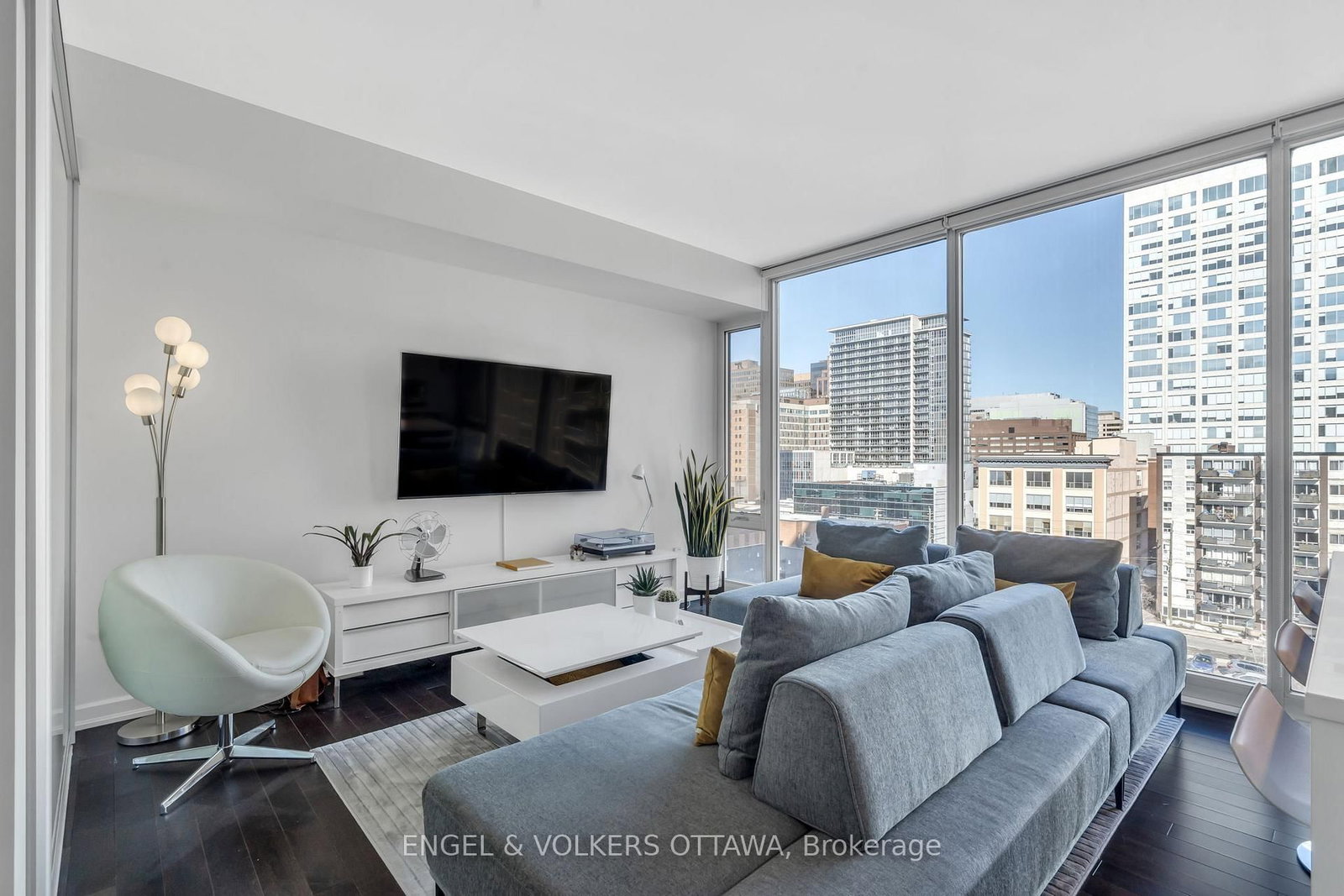 300 LISGAR Street, Unit 701 - Photo 8