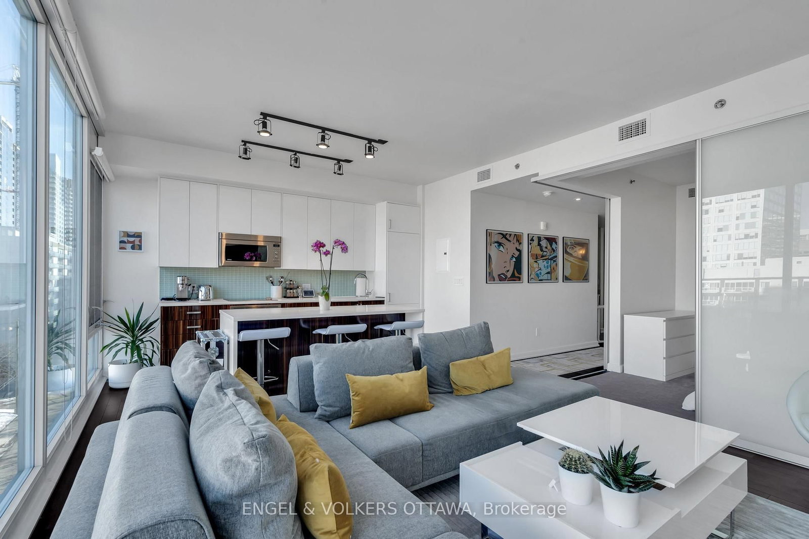 300 LISGAR Street, Unit 701 - Photo 9