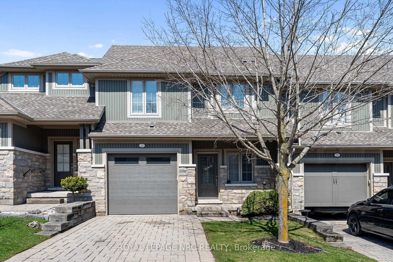 home for sale on 20-1398 Pelham Street