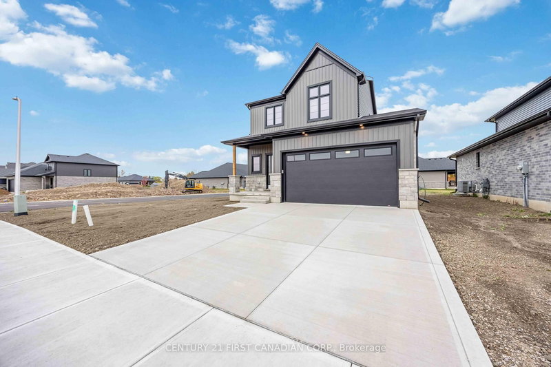 9 Postma Cres, North Middlesex, N0M 1A0 | Image 2