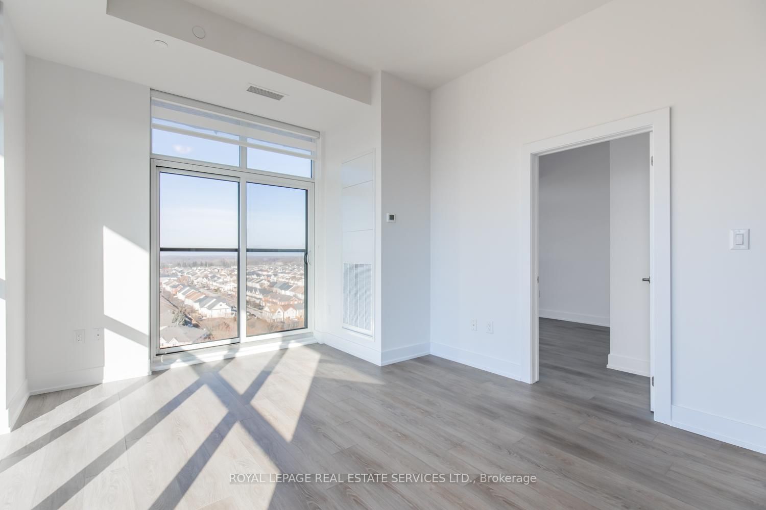 Condo for sale at 1202-460 Dundas Street, Hamilton, Ontario, L8B 2A5 - Waterdown - MLS: X12962144