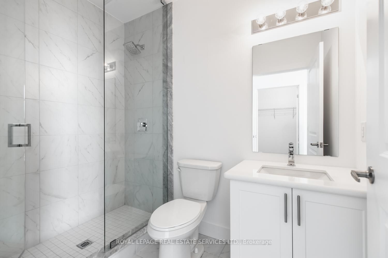 Condo for sale at 1202-460 Dundas Street, Hamilton, Ontario, L8B 2A5 - Waterdown - MLS: X12962144