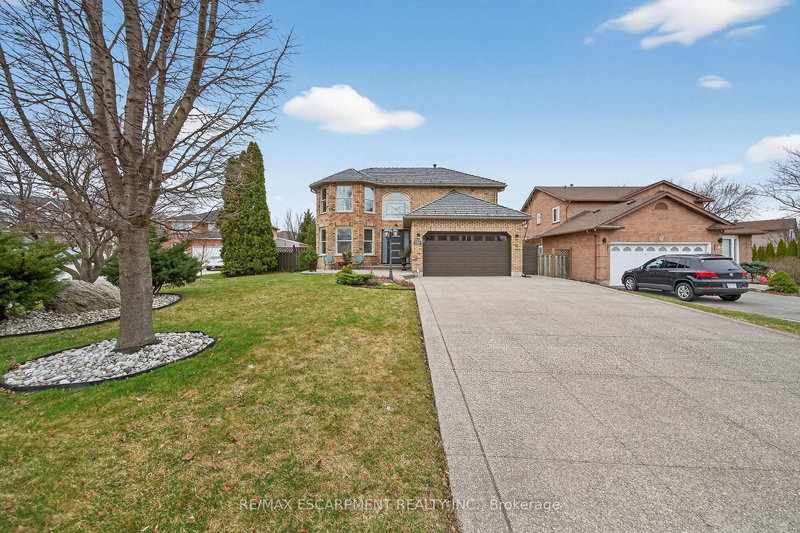 6 Regal Dr, Hamilton, L8W 2P4 | Image 2