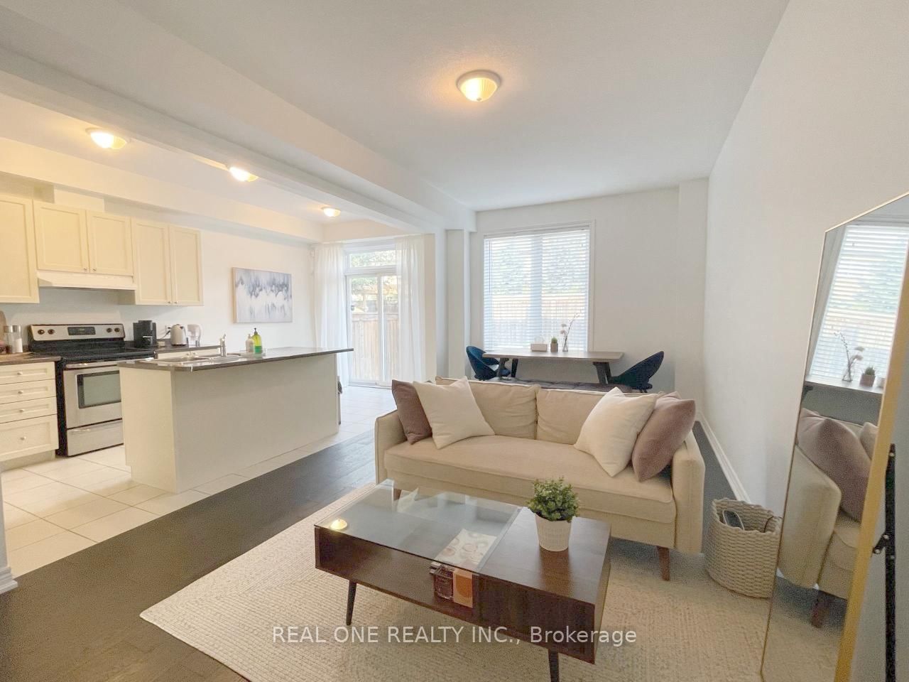 90 Raymond Road, Unit 21 - Photo 4