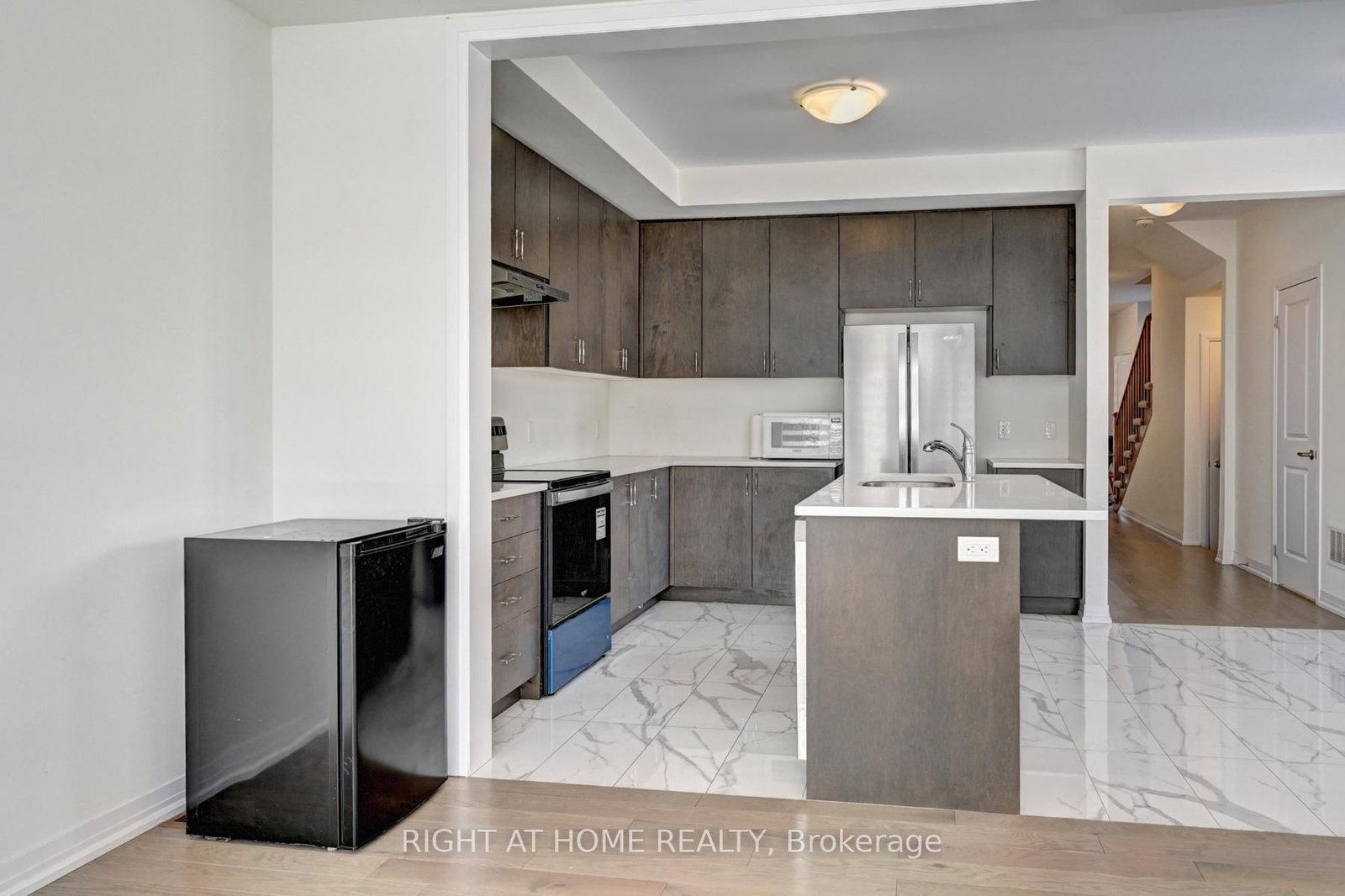 15 Blacklock Street, Unit 20 - Photo 15