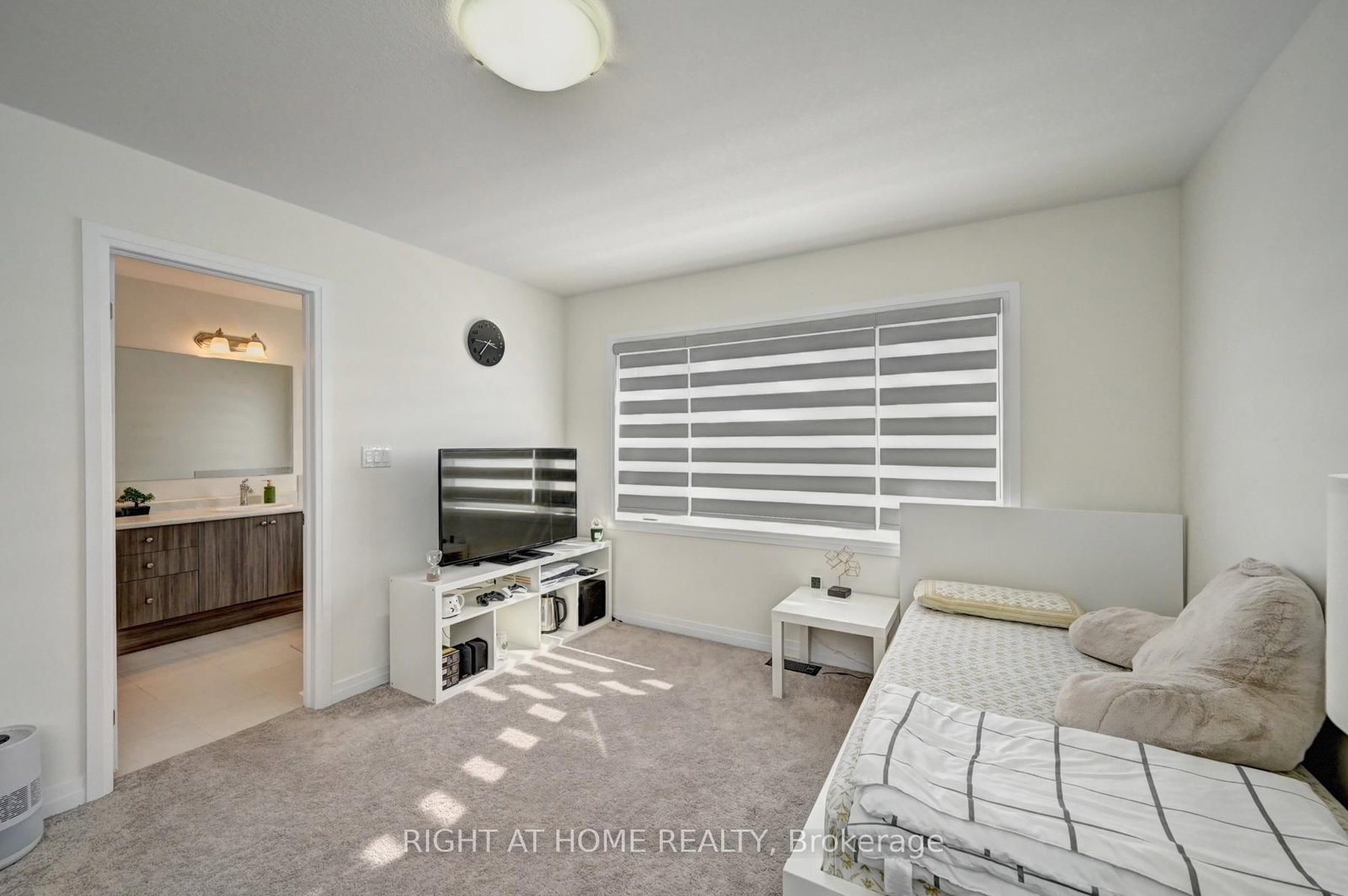 15 Blacklock Street, Unit 20 - Photo 21
