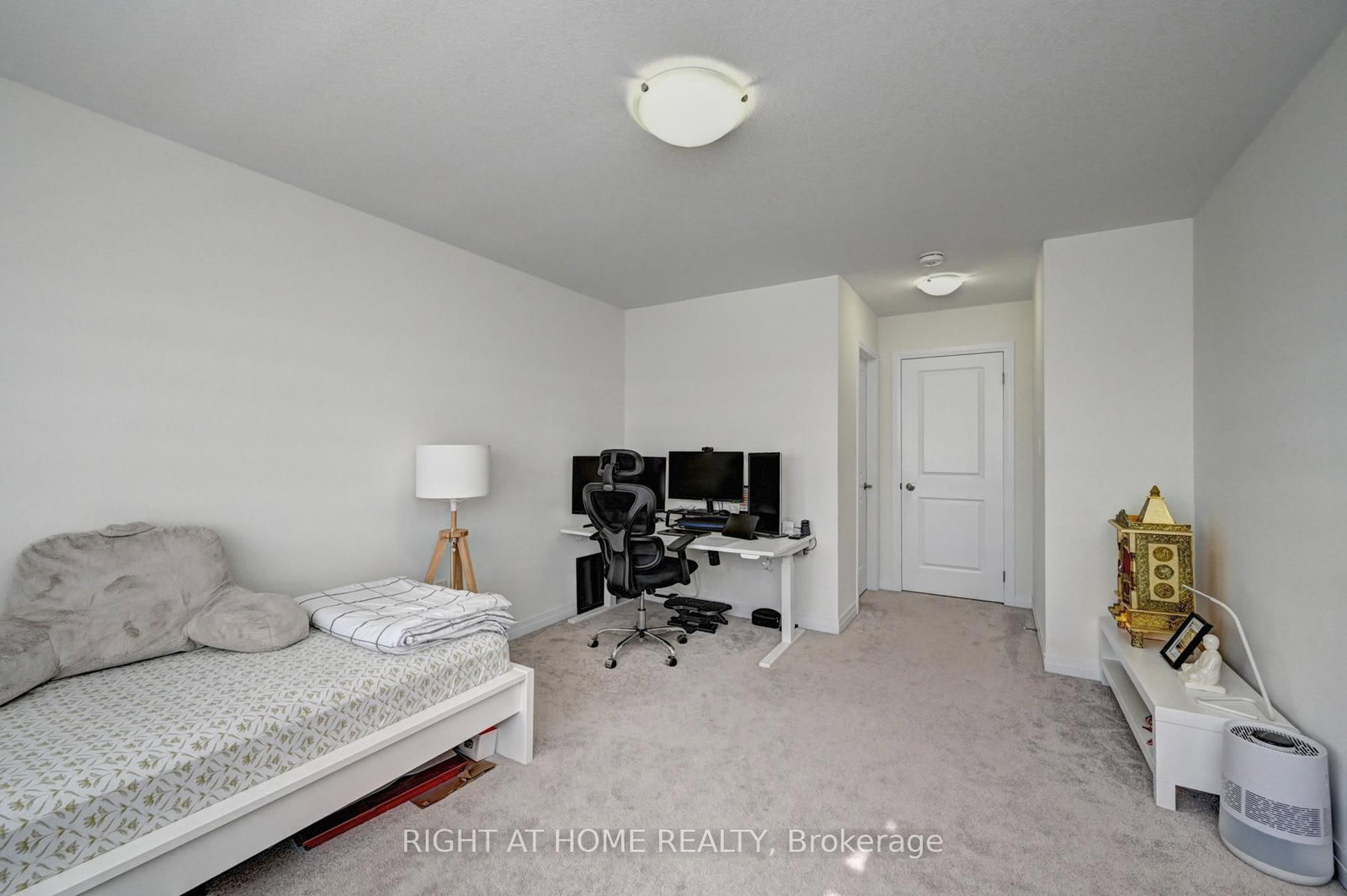 15 Blacklock Street, Unit 20 - Photo 22